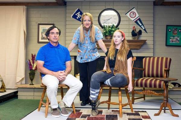 Cast of "Indoor, Outdoor"